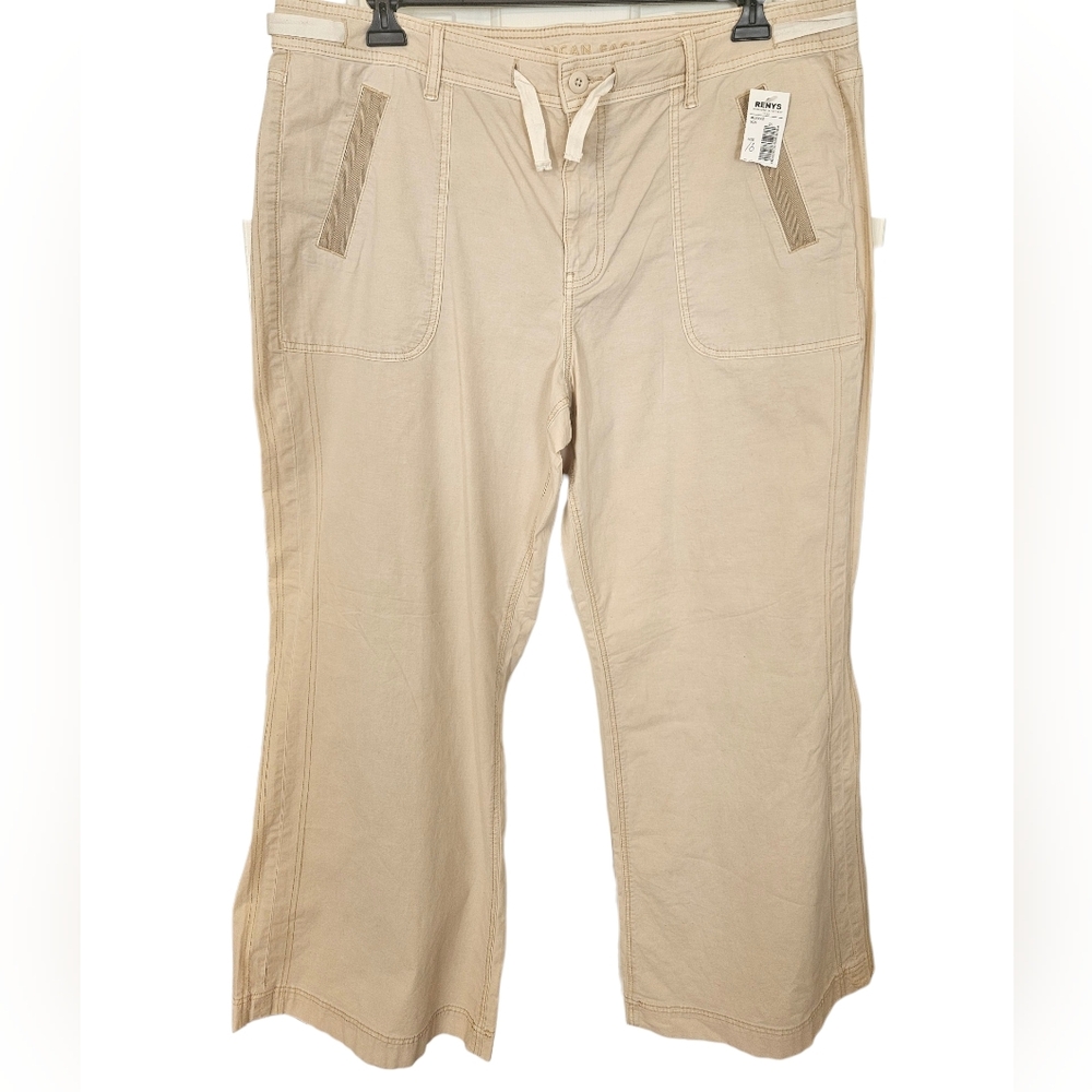 American Eagle Outfitters Wide Leg Pants in Beige